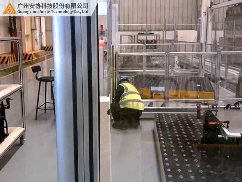 激光雷达与安全光栅协同防护方案