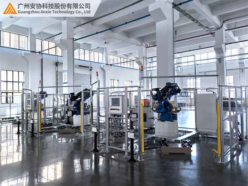 安全光栅在机器人焊接中的防护