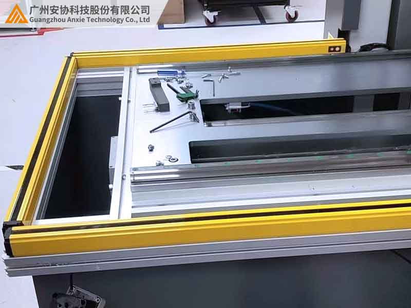抗阳光单边光栅在机械制造的防护应用