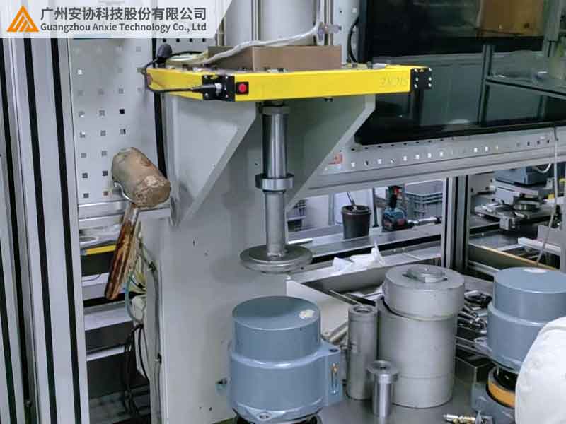 狭小空间单边光栅垂直安装方案