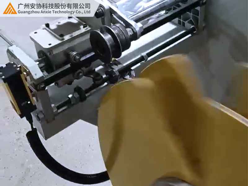 单边光栅提升绕线机安全防护