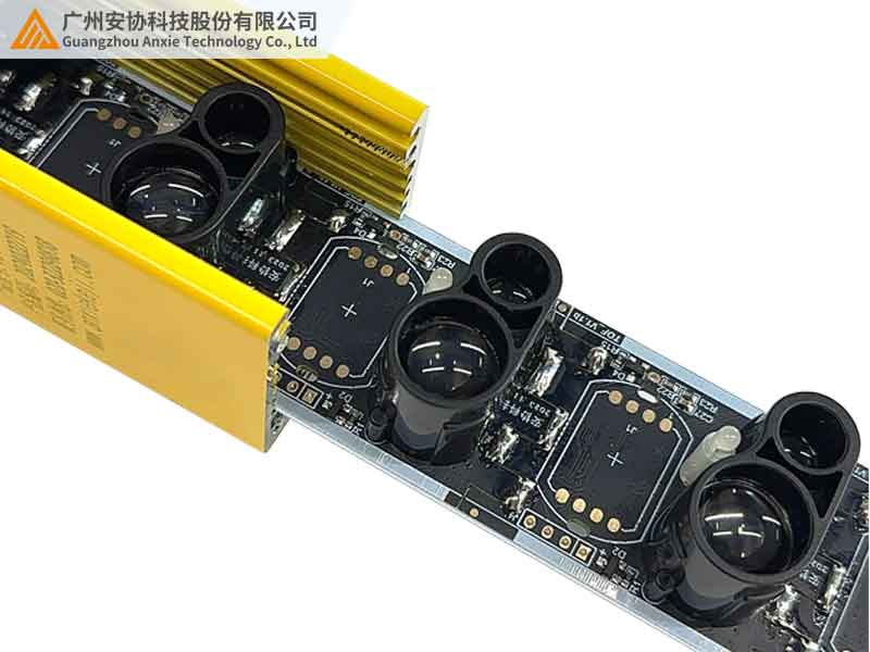 单边光栅的激光头价格昂贵原因.jpg