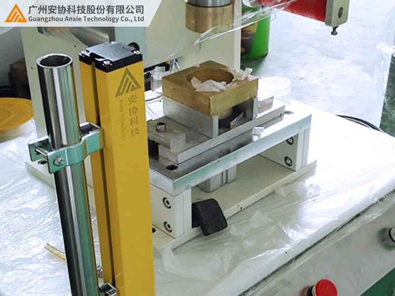 单边光栅价格多少？2025年行情
