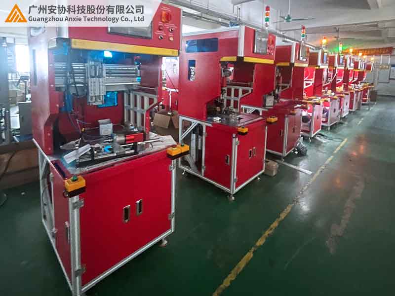 安全光栅安装调试的冲床应用解析.jpg