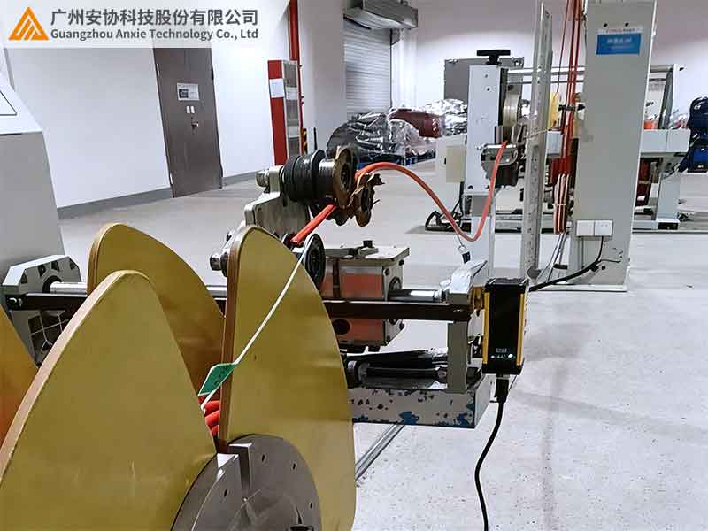 工业绕线机漫反射光幕启停行业应用案例