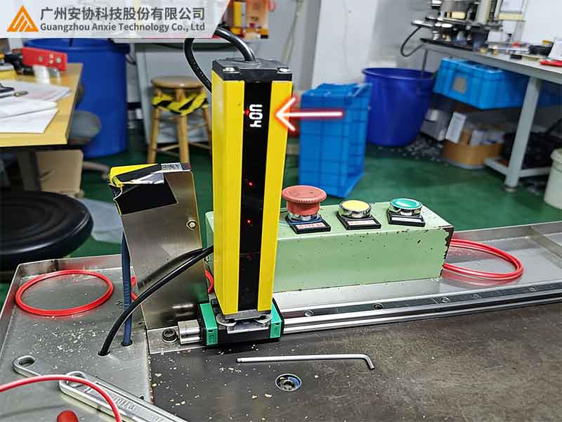 单边光栅屏幕可显示的光轴遮挡/检测距离