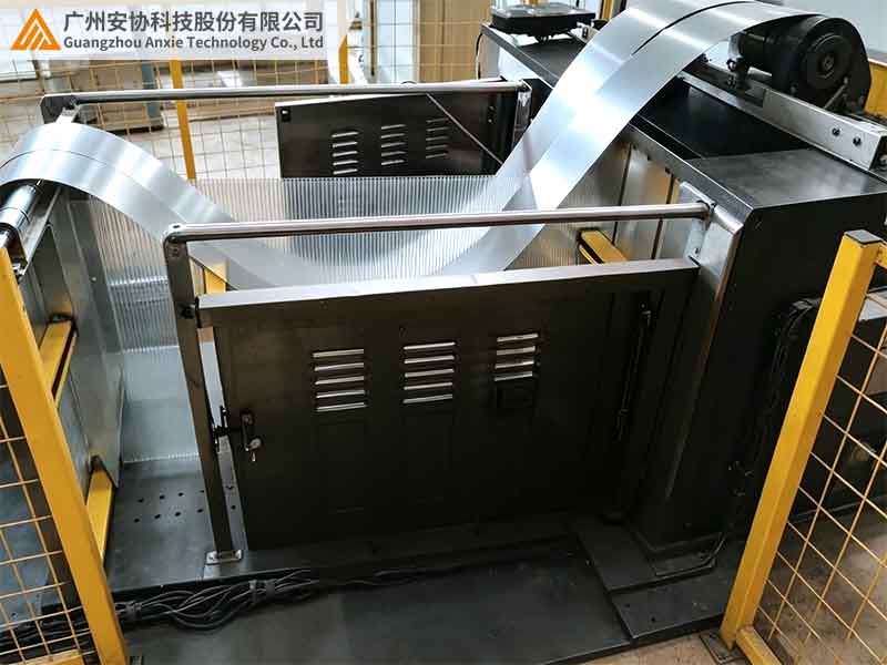 专用于金属反光场景检测的安全光栅