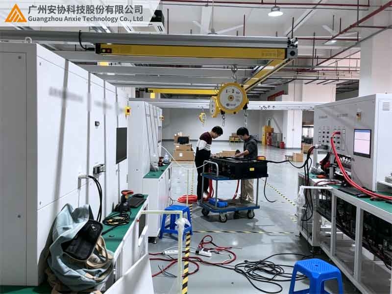 漫反射安全光栅实现三段式组合 U 型区域检测.jpg