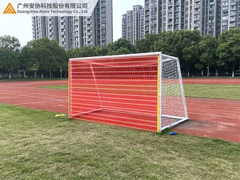足球射门计球数采用智能测量光幕设备.jpg