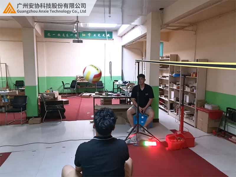 体育项目排球训练使用测量光幕实现精准通过计数