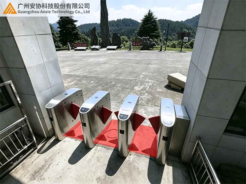 抗强光安全光幕稳定景区露天闸机过道检测.jpg