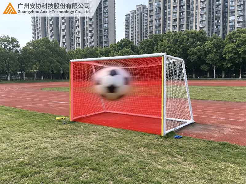 测量光幕助力世界杯球门进球精准判定