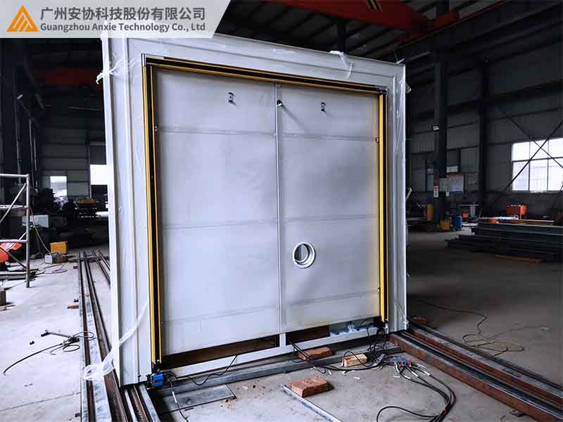 单边光栅适配工业平移防护门有哪些安装要点.jpg